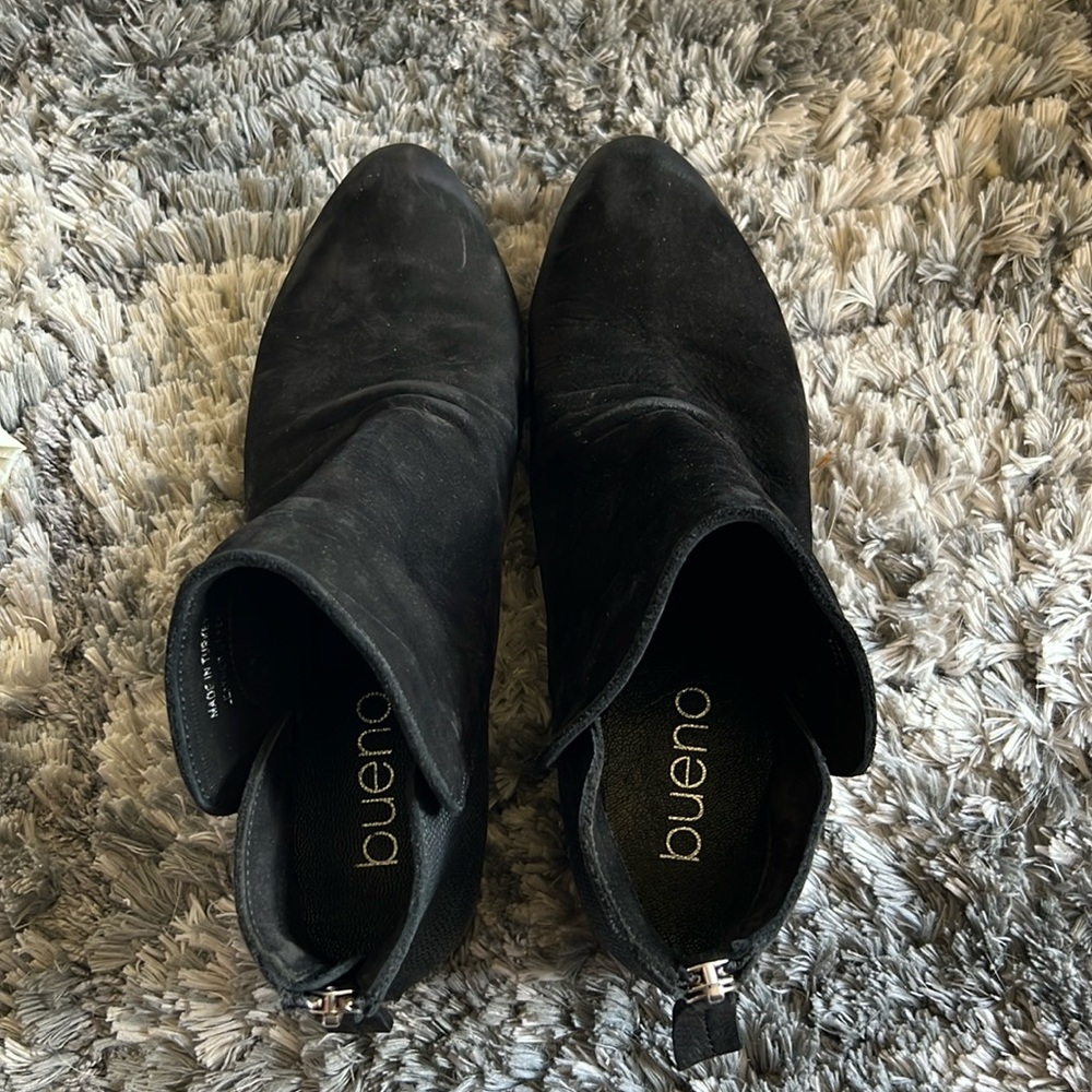 Bueno Buckle Zippered Booties